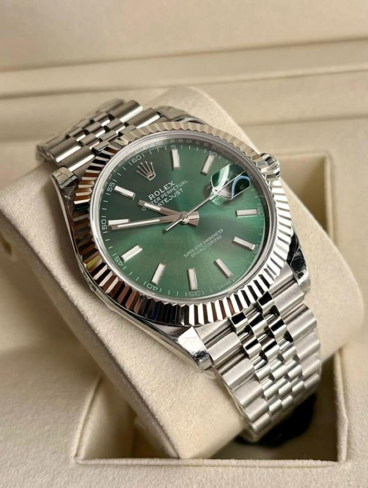 Reloj modelo 2